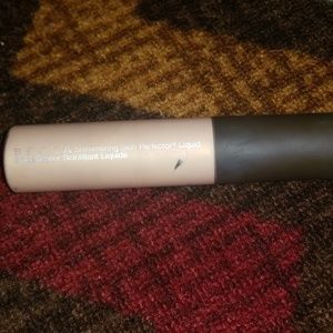 Becca champagne pop